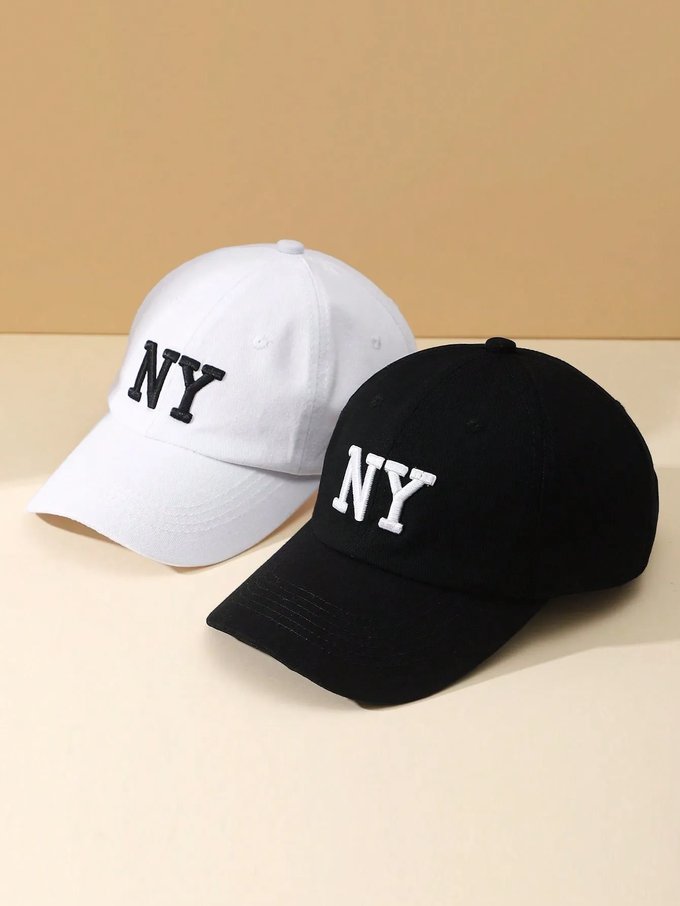 2pcs Men Letter Embroidered Baseball Cap - Black and White