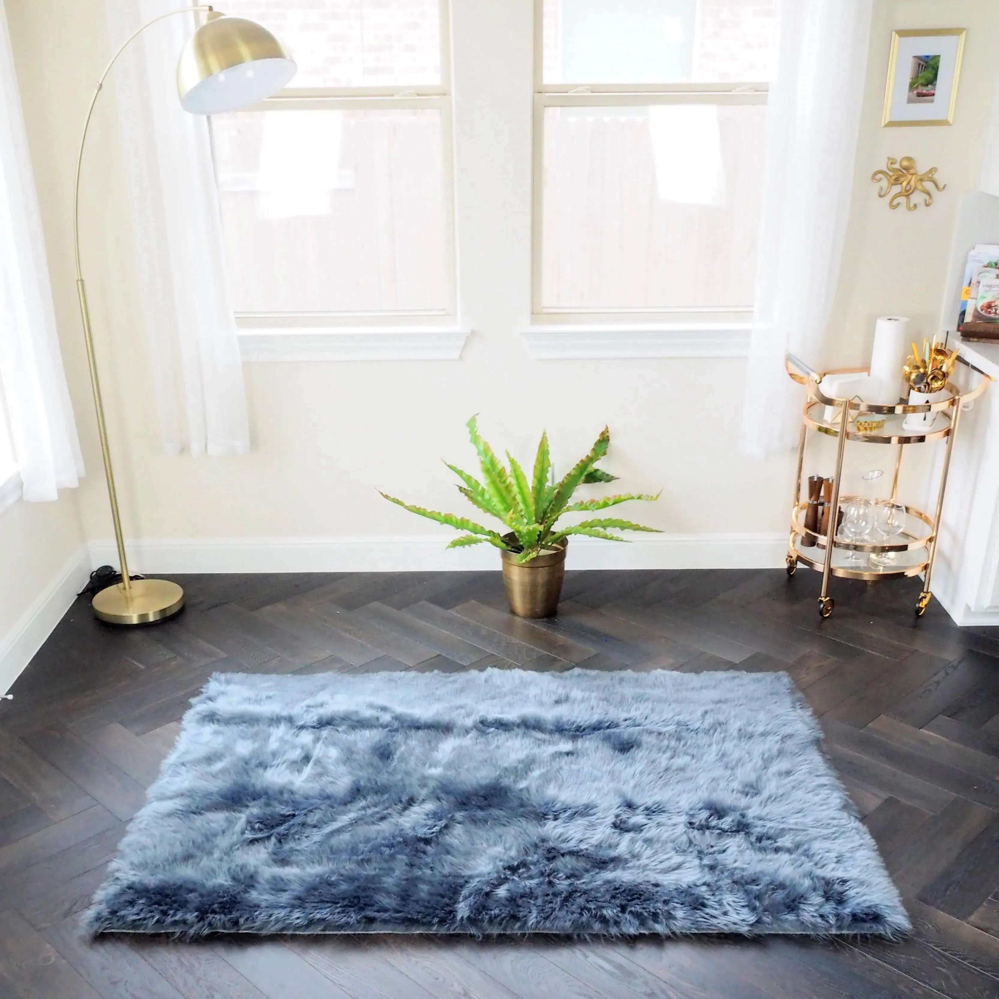 Artificial Wool Faux Fur Rug - 4' x 6'