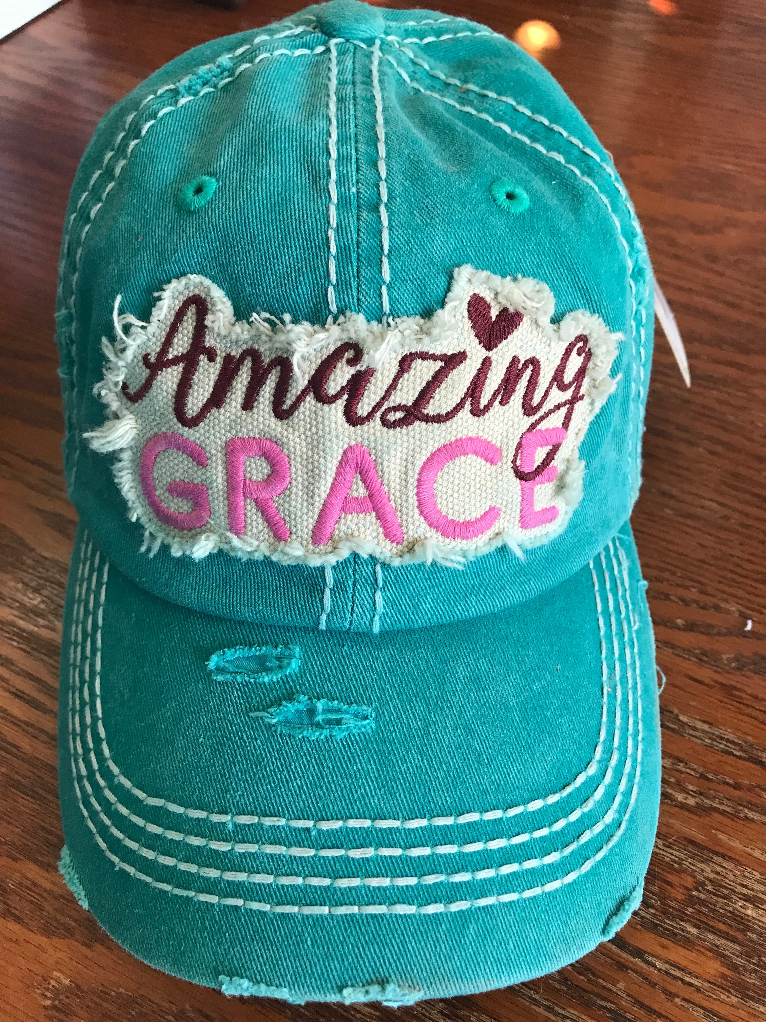 Caps