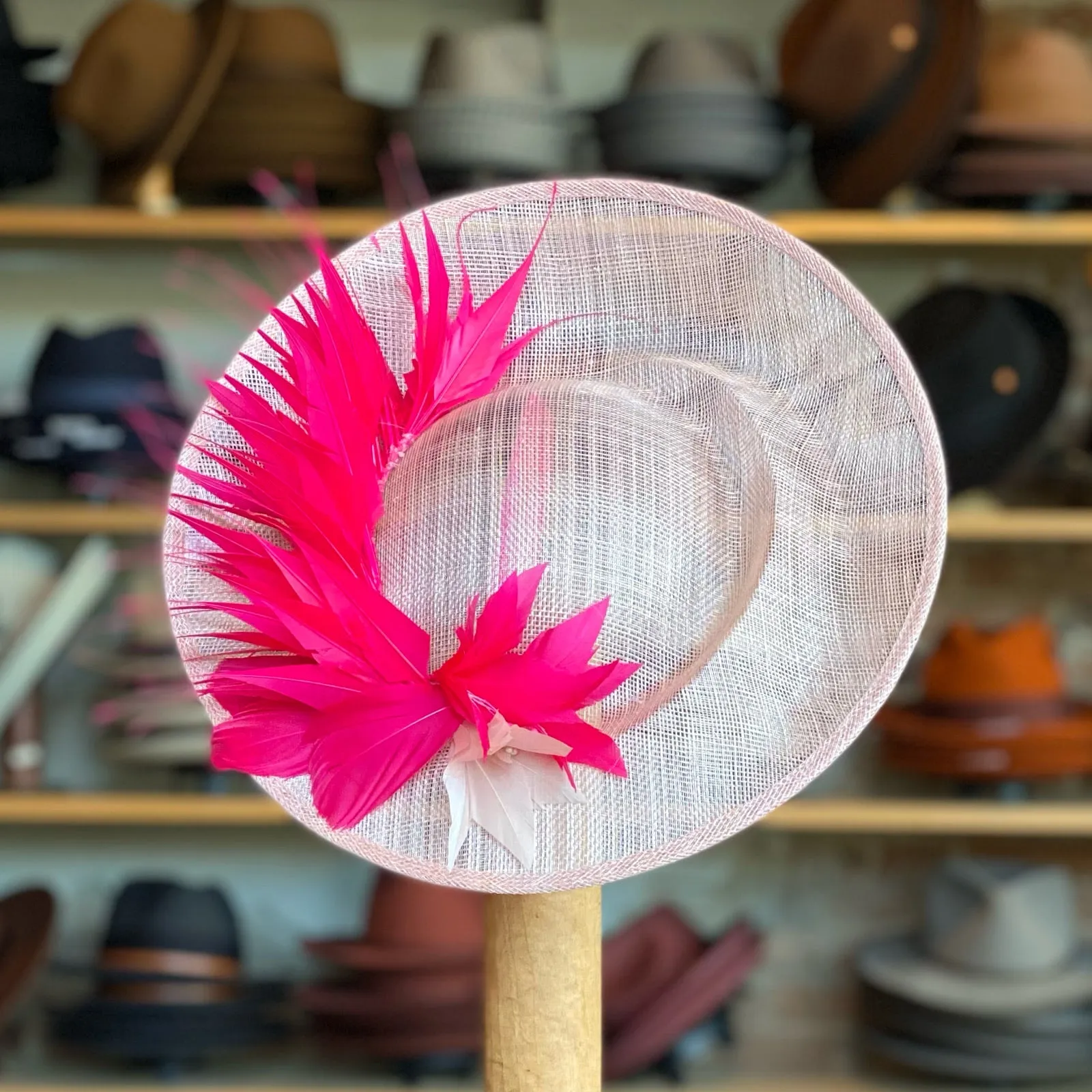 Gin Daisy Fascinator