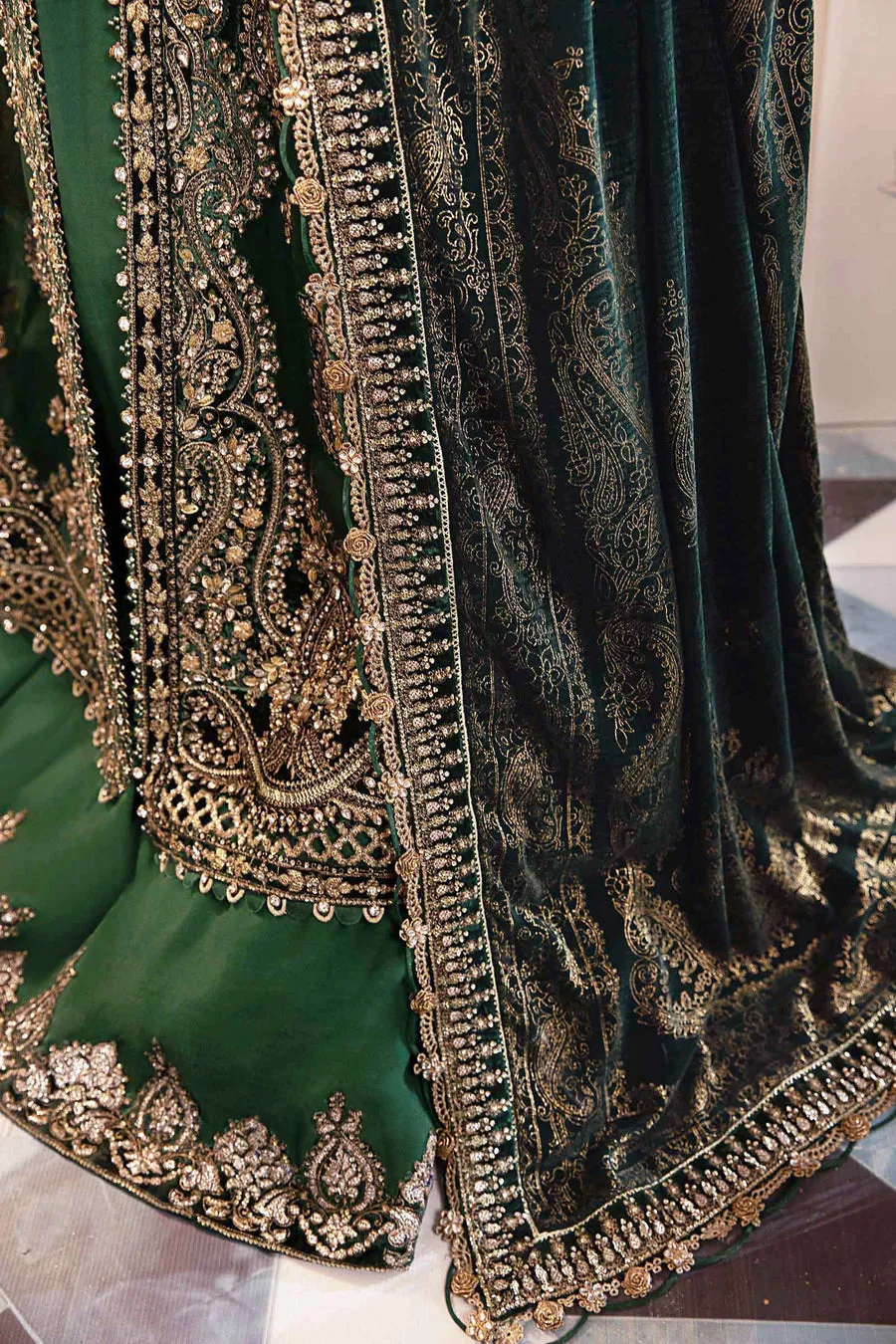 Maria.B | Embroidered Organza Suit '24 | MBD-2904
