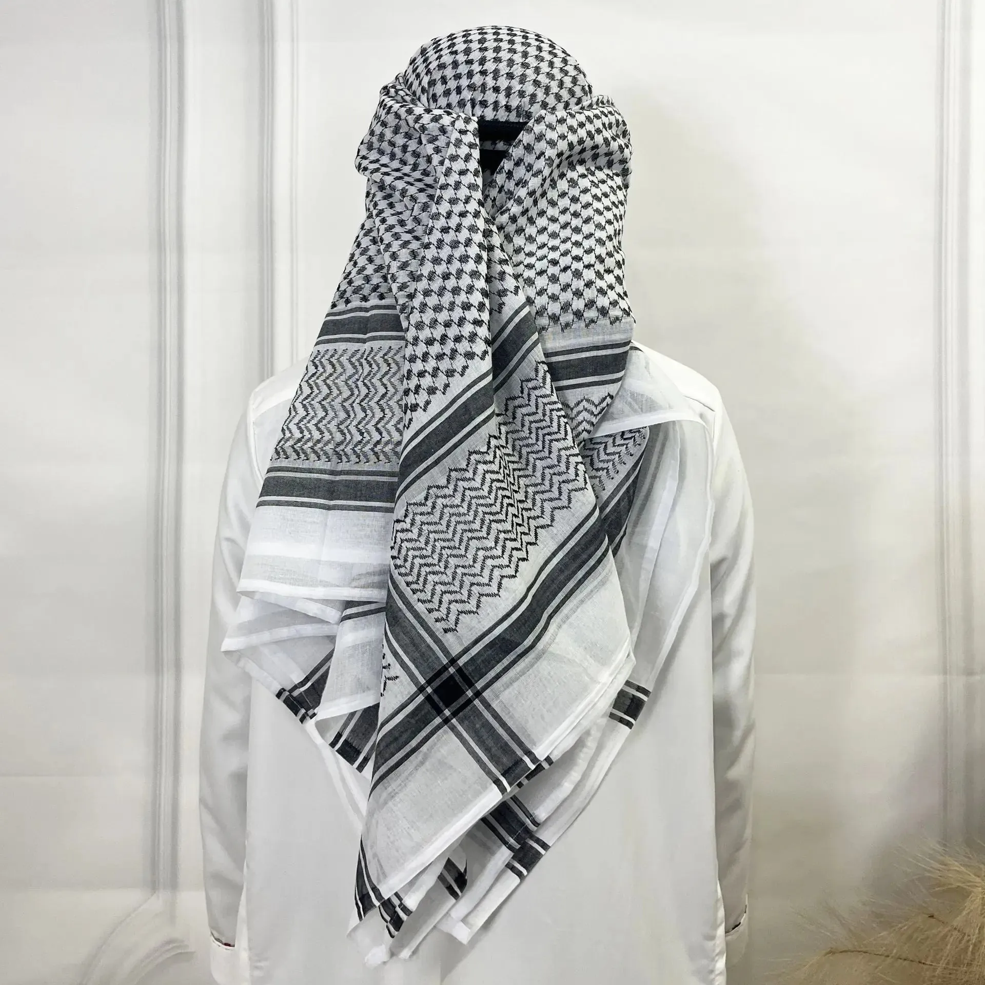 Men's Muslim Headscarf Set with Wave Stripe Design