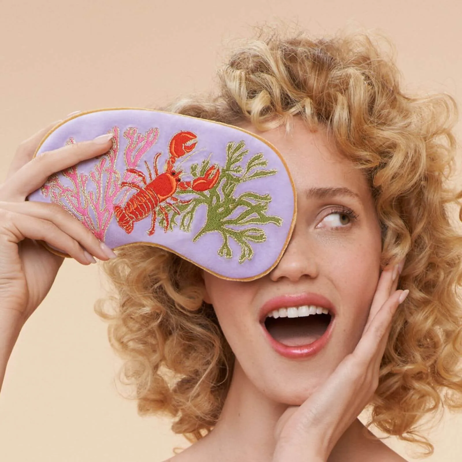 Powder Luxury Lavender Velvet Eye Mask - Lobster