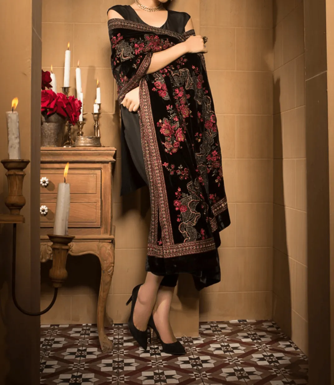 Sarinnah Premium 02-Embroided Fine quality Velvet shawl.