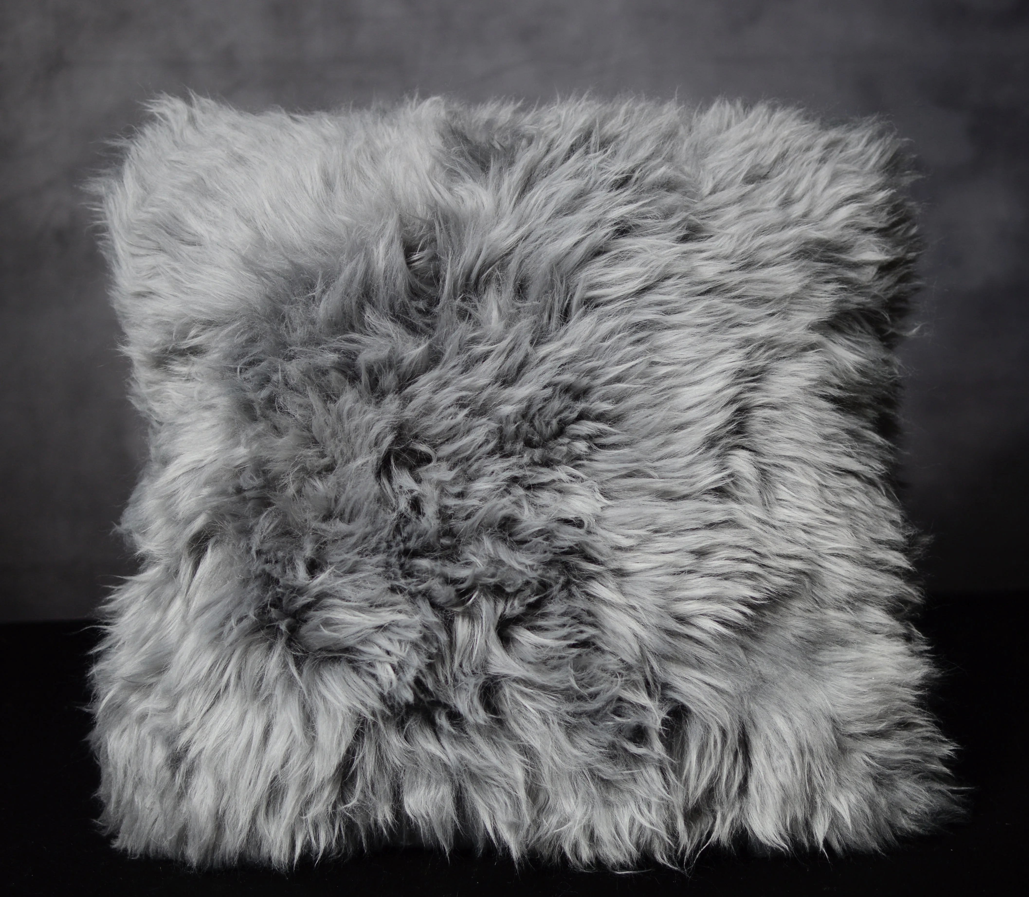 Virgin Australian Sheep Fur 18” Pillow VSF18PLS V